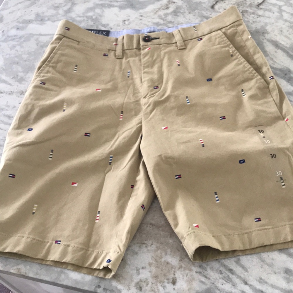 Men’s Tommy Hilfiger shorts 30”